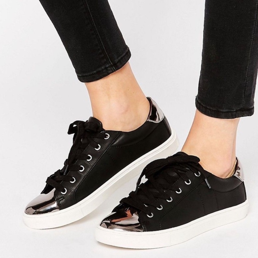 Carvela Kurt Geiger | Jacko Toecap Trainer Size 39
